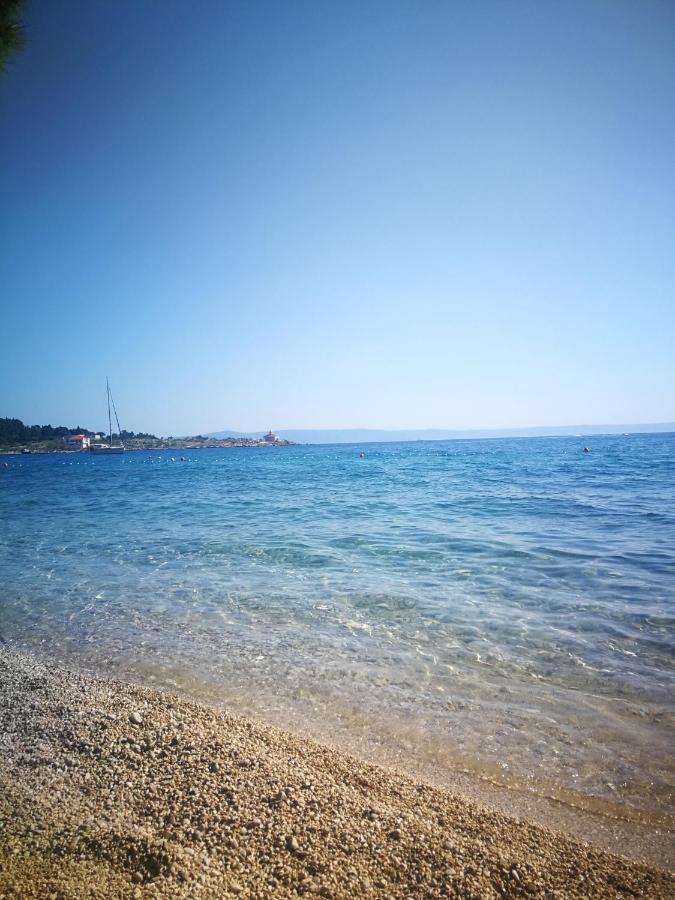 Apartment None Makarska Bagian luar foto